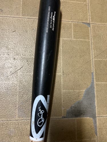 New  (-3) 30.5 oz 33.5" Bat