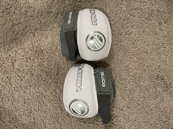 Adult Used Large Maverik Rome Arm Pads