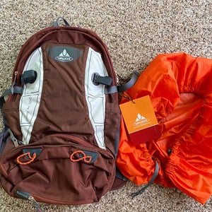 New Vaude Gallery Air 30+5 Backpack wz rain cover. brown white orange. Unisex