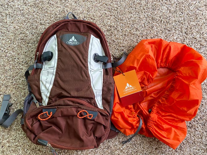 New Vaude Gallery Air 30+5 Backpack wz rain cover. brown white orange. Unisex