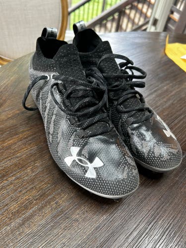Men's Black Cleats Low Top UA Spotlight MC