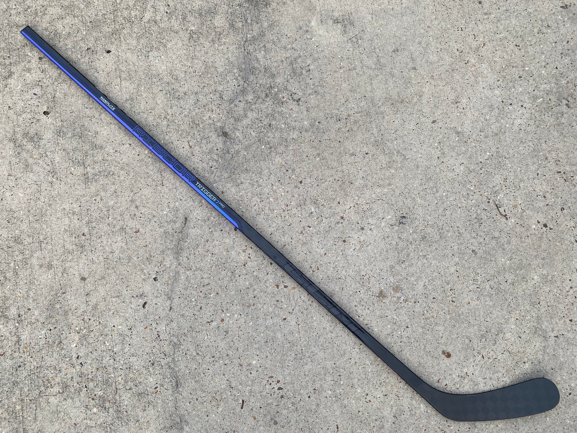 CCM RibCor Trigger 7 Pro Stock Hockey Stick Grip 95 Flex P90T Left 4092