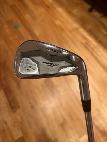 Used Right Handed 7 Iron Stiff Flex Steel Shaft Apex Pro 19