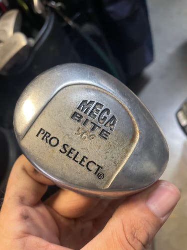 Mega Bite Pro Select Wedge 56° RH True Temper steel