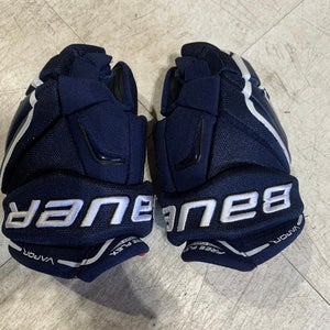 Bauer 10"  Vapor APX2  Gloves