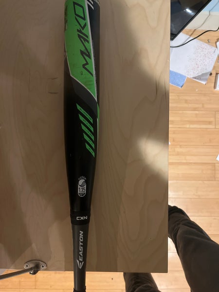 Easton Mako
