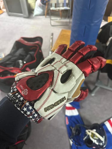 Limited Edition USA Maverick Lax Gloves