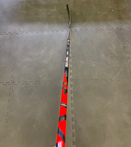 Senior Used Right Handed Bauer S19 Vapor League Hockey Stick P92M Pro Stock  | SidelineSwap