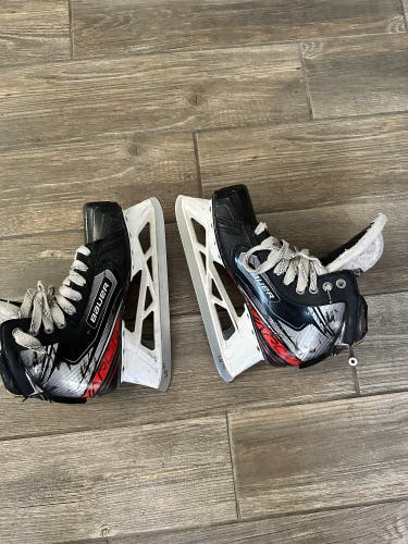 Used Bauer  Size 7 Vapor X2.7 Hockey Goalie Skates