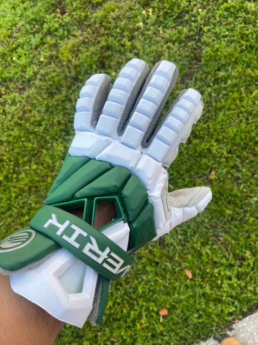 Maverik Max Lacrosse Gloves (Magnetic Cuffs)