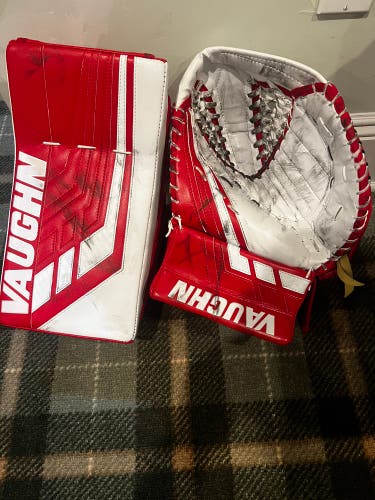 Senior Pro Return Vaughn Goalie Glove Set