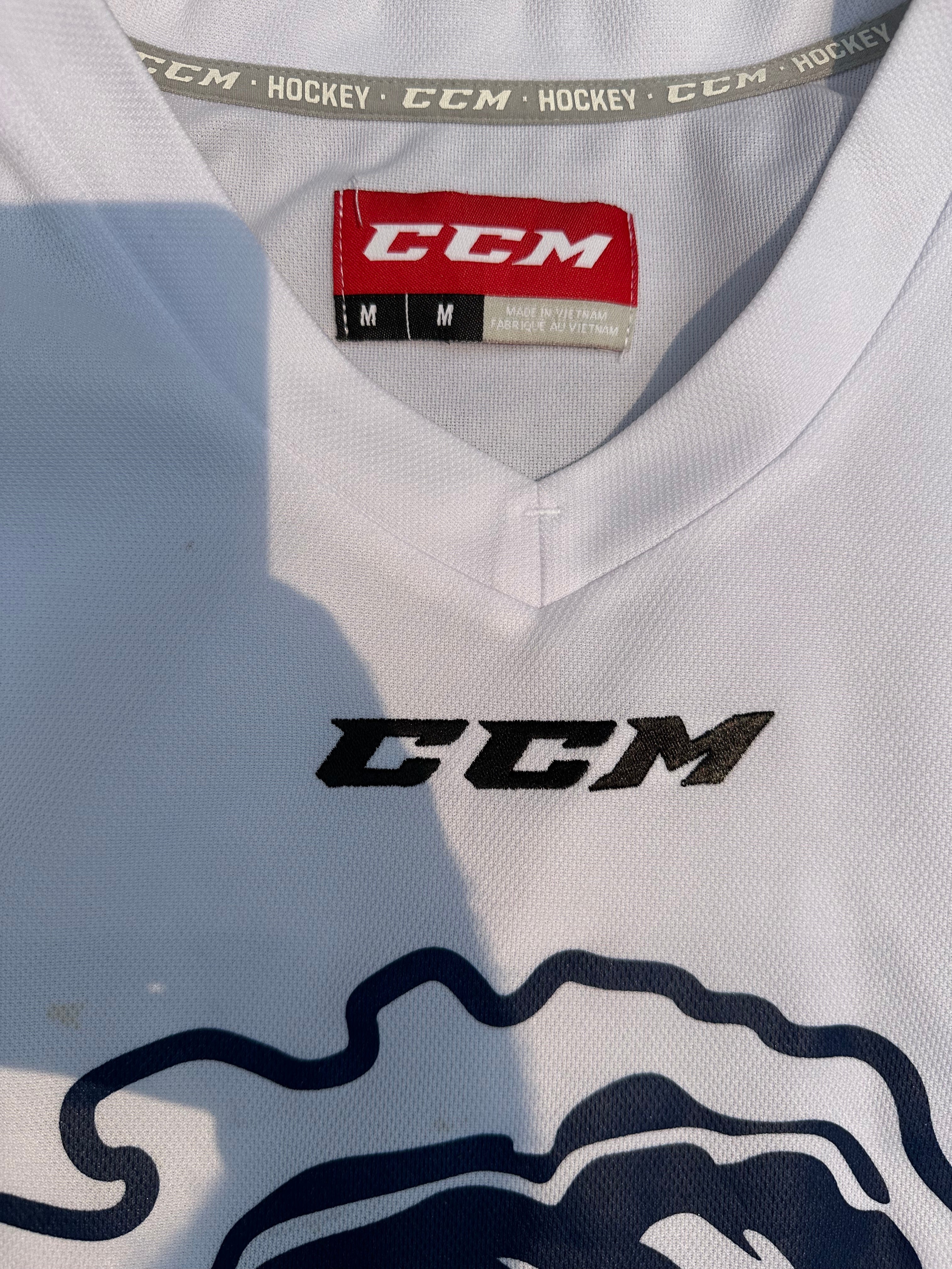 White Used Large CCM QuickLite Jersey