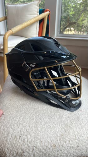 Used Player's Cascade S Helmet