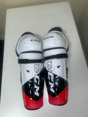 CCM Jetspeed FT485 13” Shin Pads (used)