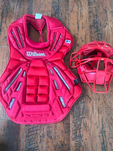 Adult Like New Wilson chest protector and Pro Sport umpire face mask