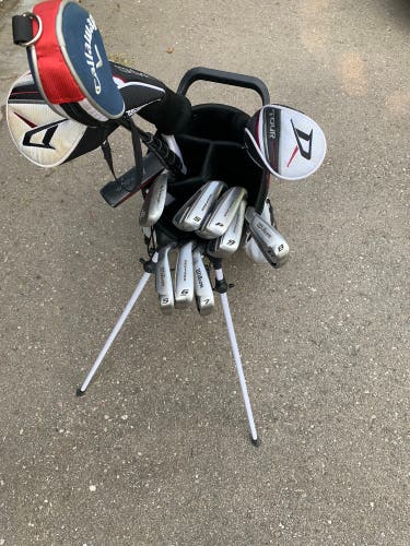 Wilson deep red used golf set