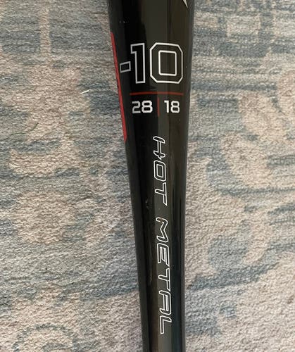 Alloy (-10) 18 oz 28" Hot Metal Bat