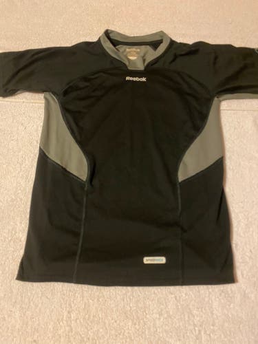 Reebok Men’s Large Short Sleeve Base Layer Compression Shirt