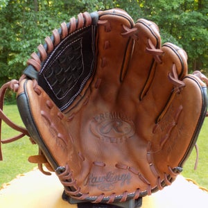 Used Rawlings Right Hand Throw Pitcher's Premium Series Baseball Glove 12"