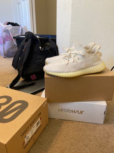 Used Size 11 (Women's 12) Adidas Yeezy Boost 350 V2