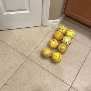 Softballs ball lot