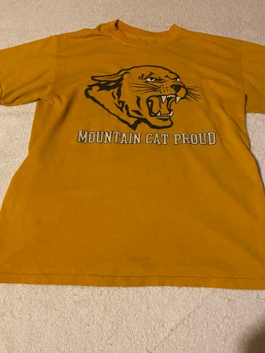 University of Pittsburgh Johnstown Adult Medium Shirt