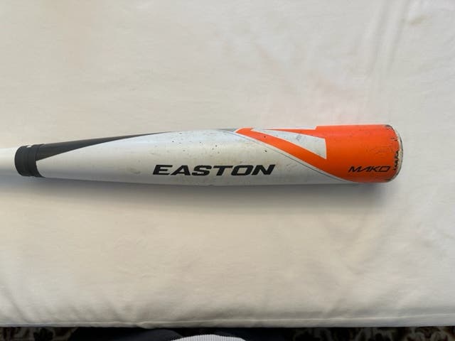 Used BBCOR Certified Easton Composite Mako Bat (-3) 30 oz 33"