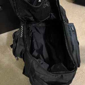 Black Used Large/Extra Large Nike Lacrosse Backpack
