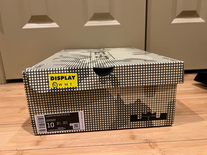 Men's Size 10 (Women's 11) Nike Soldier 13 Shoes