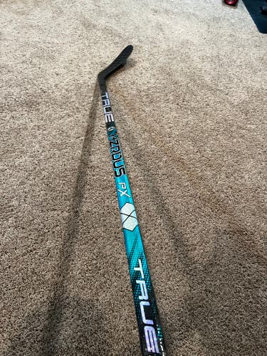 Senior Right Handed P28M Pro Stock Hzrdus PX Hockey Stick