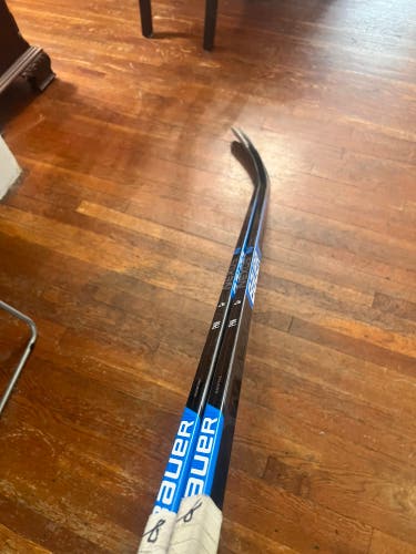 (2 pack) Senior Right Handed P88 Pro Stock Nexus 2N Pro Hockey Stick