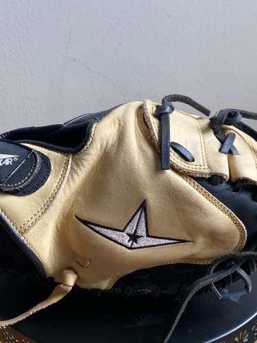 2021 Catcher's 32" CM3000SBT Baseball Glove