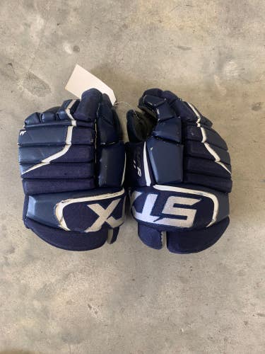 Used STX Stallion Gloves 11"