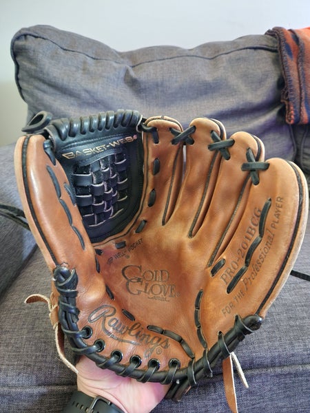 Rawlings Gold Glove Baseball Glove 11.5"