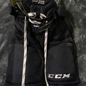 Used Medium CCM  Vector Pro Hockey Pants