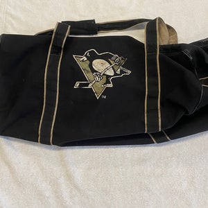 Pittsburgh Penguins NHL Hockey Equipment Bag