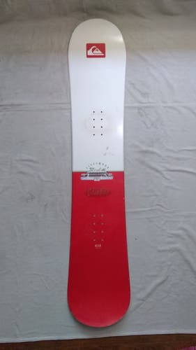 Used Men's Ride Fleetwood Snowboard All Mountain Without Bindings Medium Flex Directional