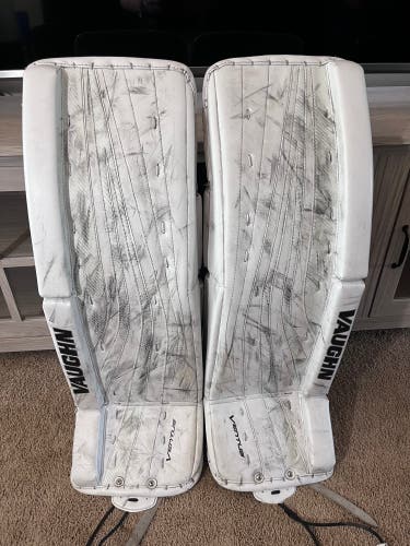 Used 31" Vaughn  Ventus SLR Pro Goalie Leg Pads