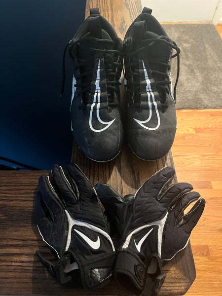 Men's Used Size 11 (Women's 12) Molded Cleats Nike Mid Top ALPHA WITH Matching Alpha Gloves