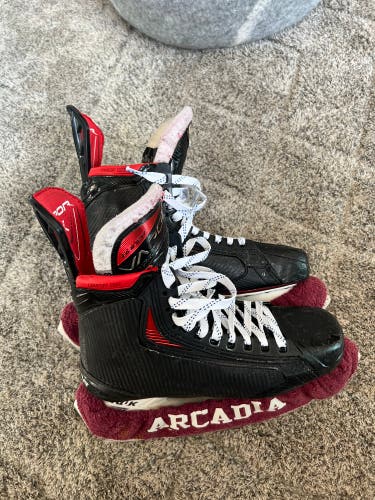 Bauer Size 8.5 Vapor 3X Hockey Skates