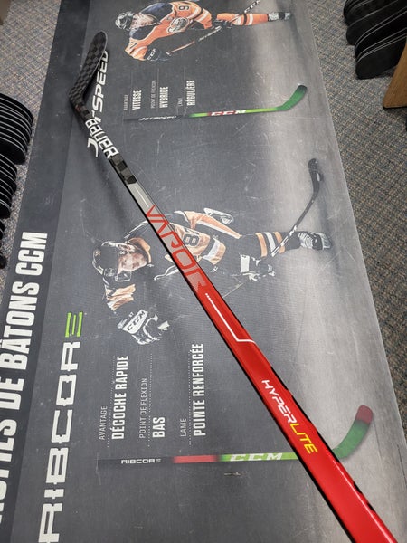 2 PACK | P28M | 82 Flex NEW Senior Bauer Right Hand Vapor Hyperlite Hockey Stick P28M Pro Stock