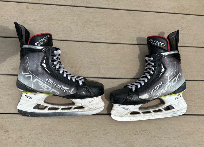 Bauer Vapor Hyperlite Hockey Skates - 9 Fit 2