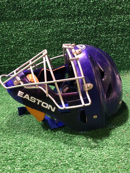 Easton Stealth SE baseball softball catchers gear hockey style helmet Black  L