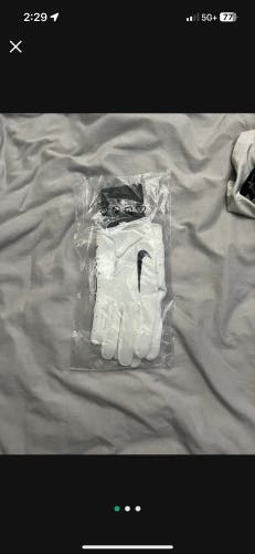 White Adult Large Nike Vapor Jet Gloves