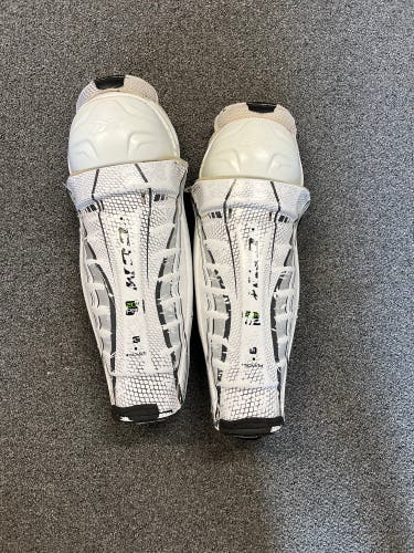 Used 18” CCM Pro Stock 20K Pro Shin Pads #PRT1