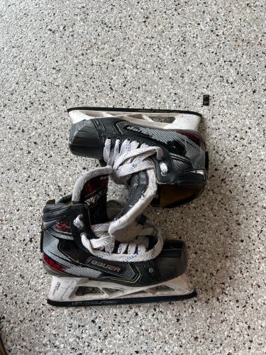 Used Bauer Regular Width  Size 8.5 Vapor 2X Pro Hockey Goalie Skates