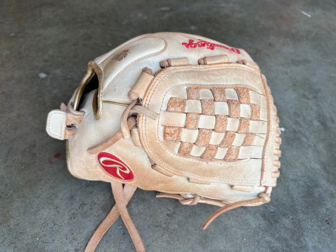 Used 2022 Right Hand Throw Rawlings Infield Liberty Advanced Softball Glove 12.5"