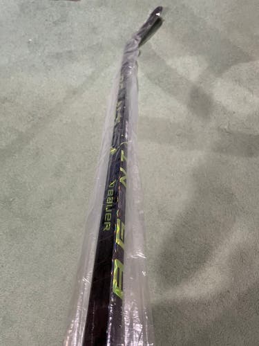 New Bauer Agent Intermediate 65 Flex P92 Right Handed Hockey Stick