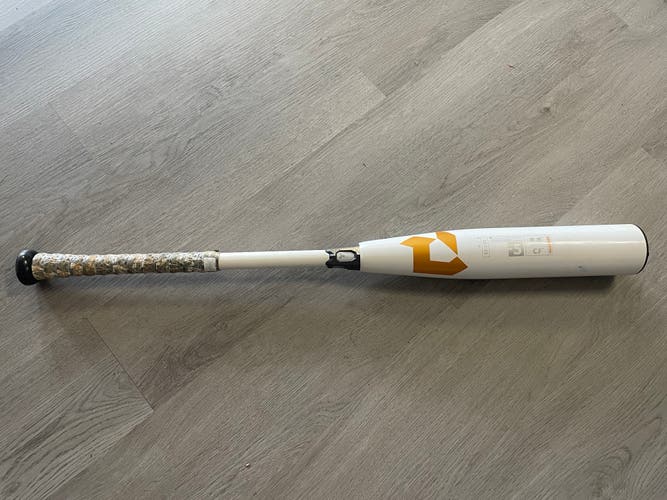 Used DeMarini (-5) 26 oz 31" CF Bat