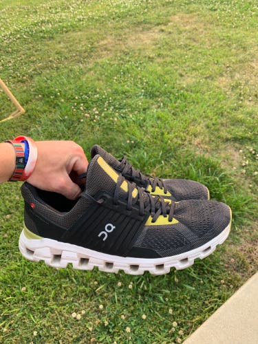 OnCloud Cloudswift Running Shoes Size 11